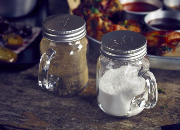 Mason Jar Style Salt and Pepper Shakers